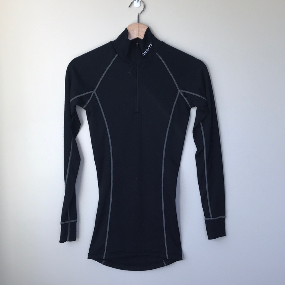Craft running top